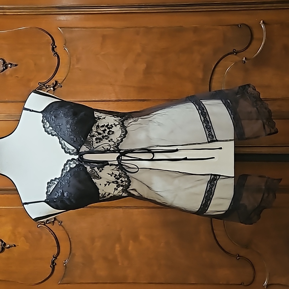 Vintage Victoria's Secret VS Chemise Lingerie Sheer Black Y2K 2002 Lace Sz S